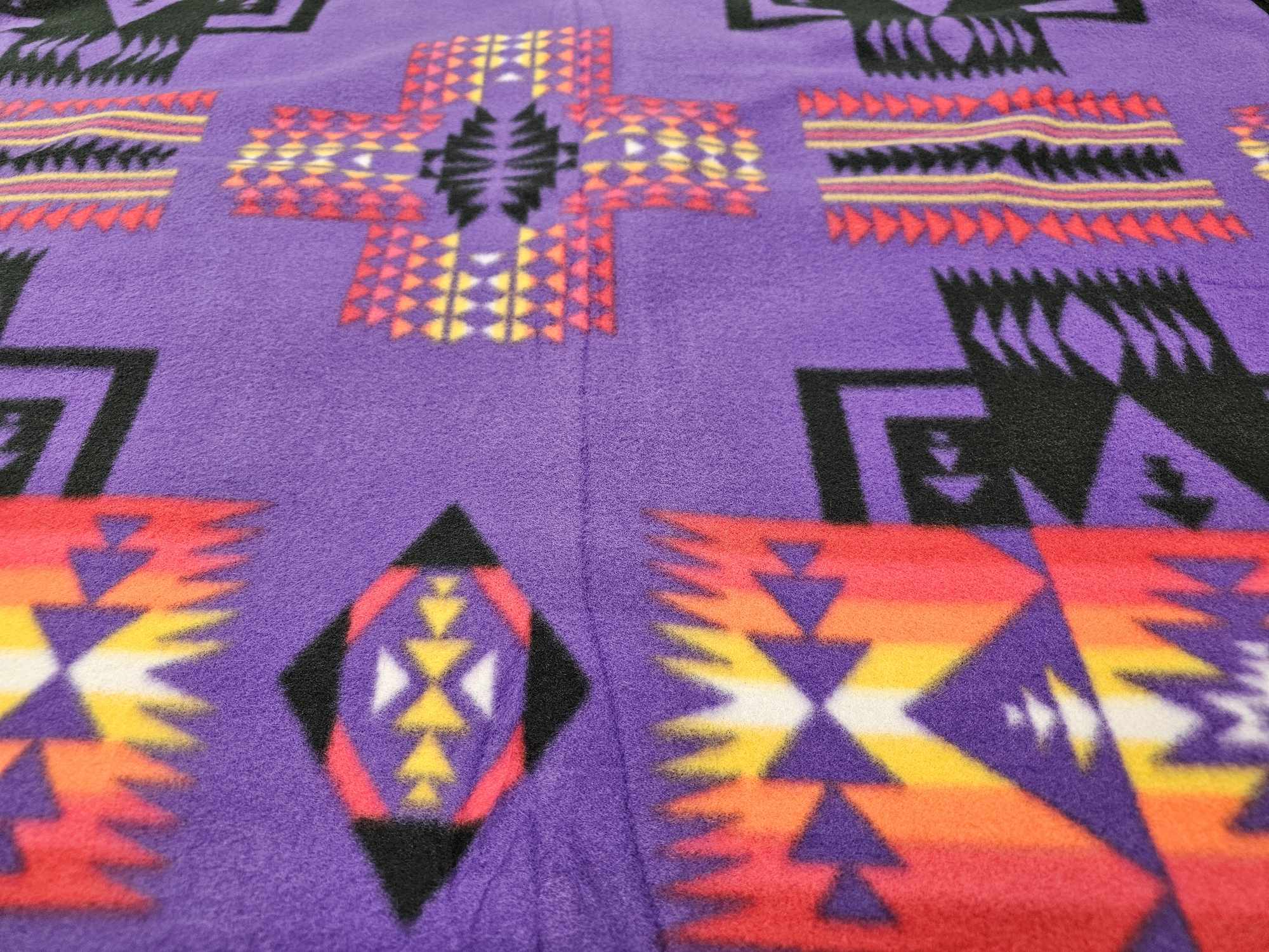 Geometric Fleece Blanket